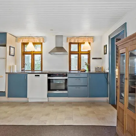 Feriehus Awesome In Haarby With Wifi Hårby